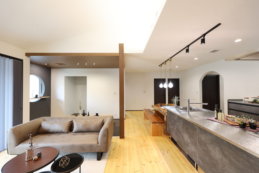 【30坪平屋】和の温もりを添えたシンプルモダンの平屋