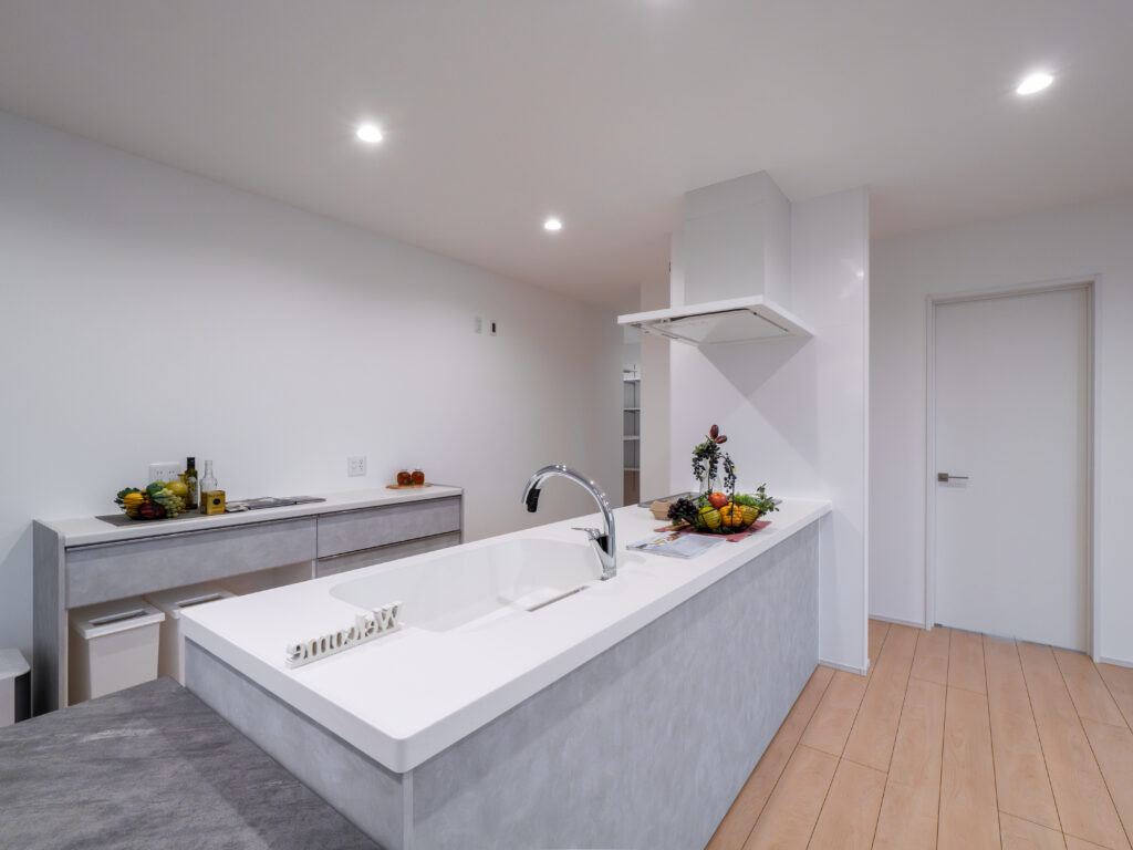 【土地相談会同時開催】収納や動線にこだわった 知恵の結集された平屋